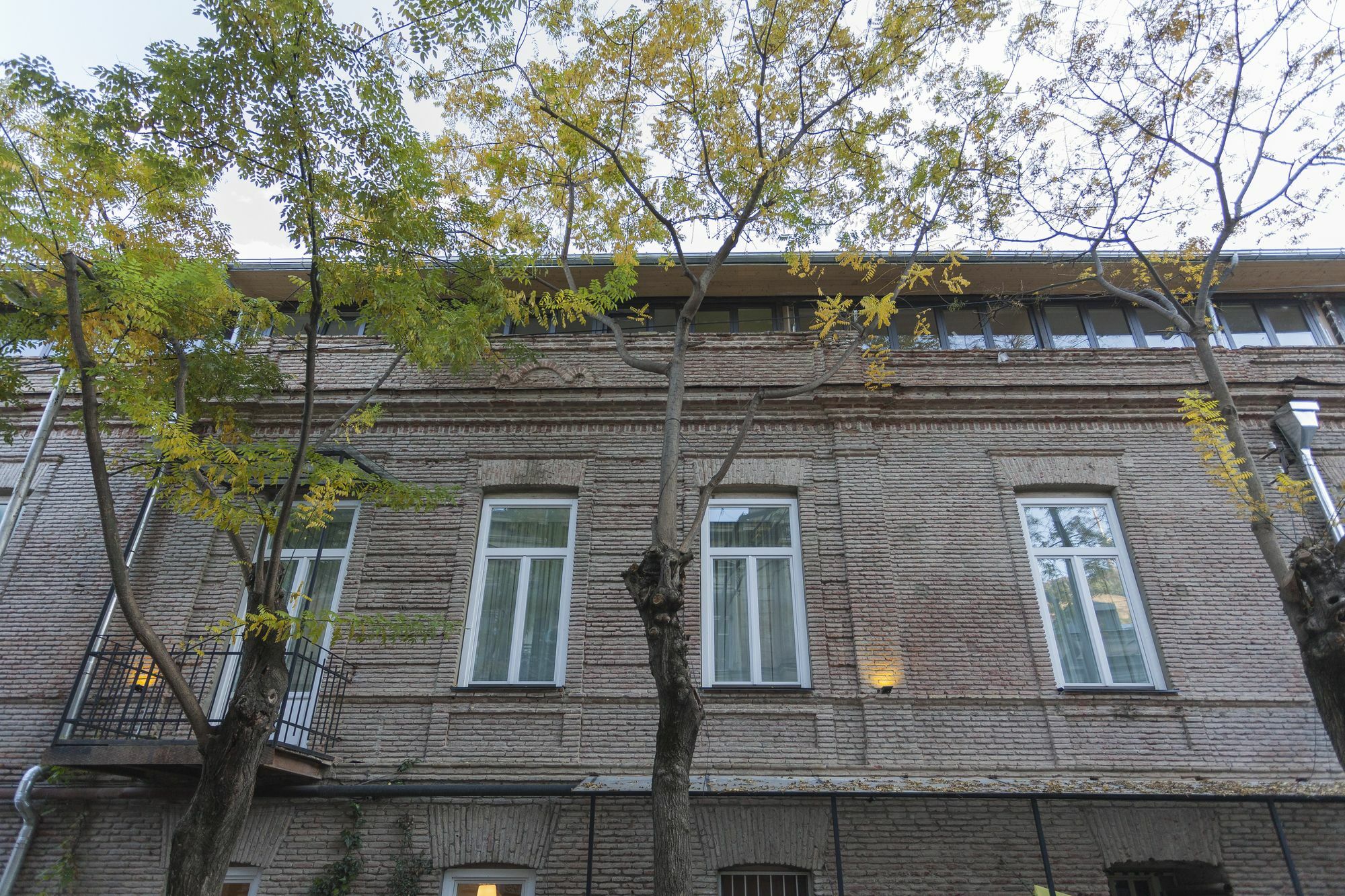 Communal Hotel Sololaki Tbilisi Buitenkant foto